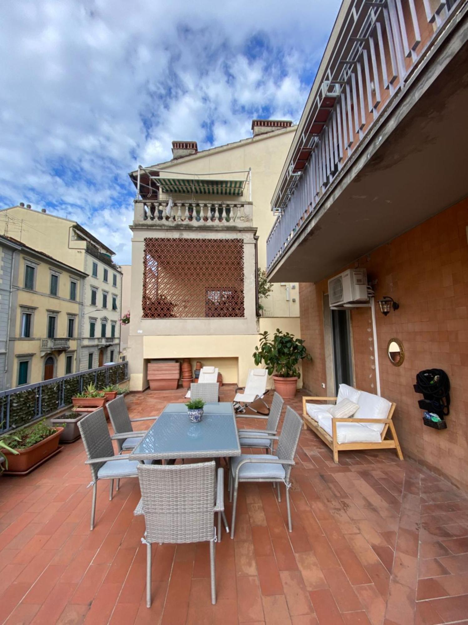 A Casa Di Eva E Paolo Apartman Firenze Kültér fotó