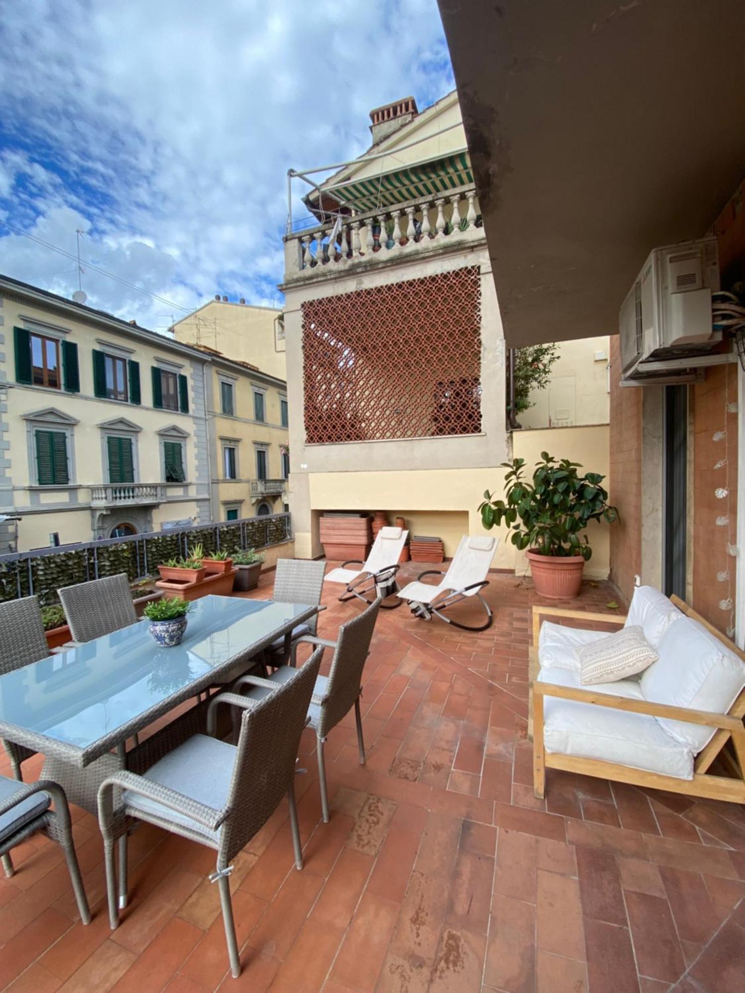A Casa Di Eva E Paolo Apartman Firenze Kültér fotó